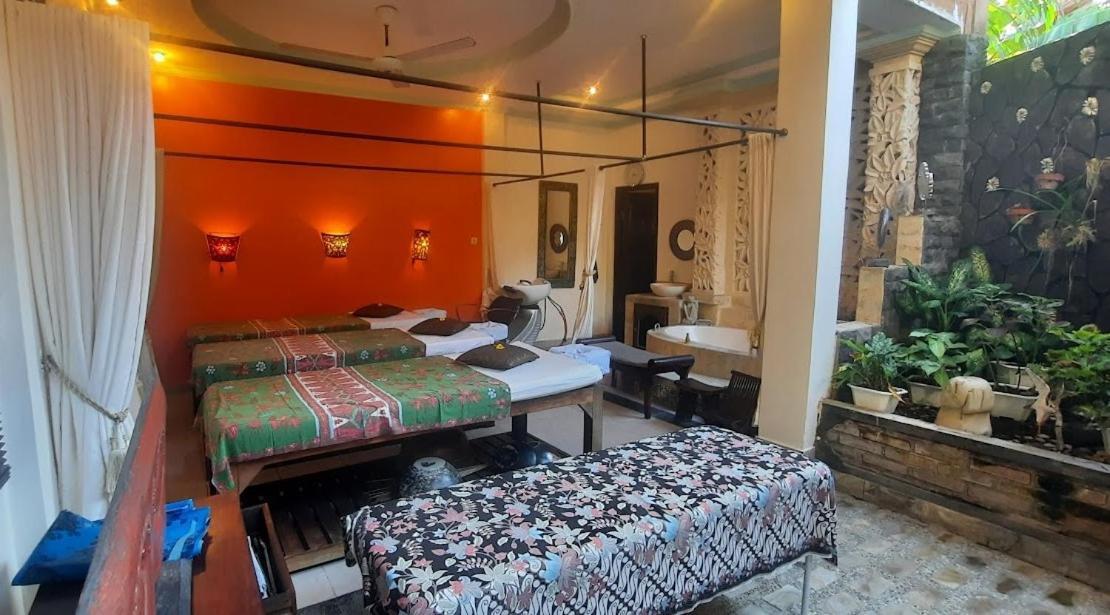 Rambutan Hotel Lovina  Exterior photo
