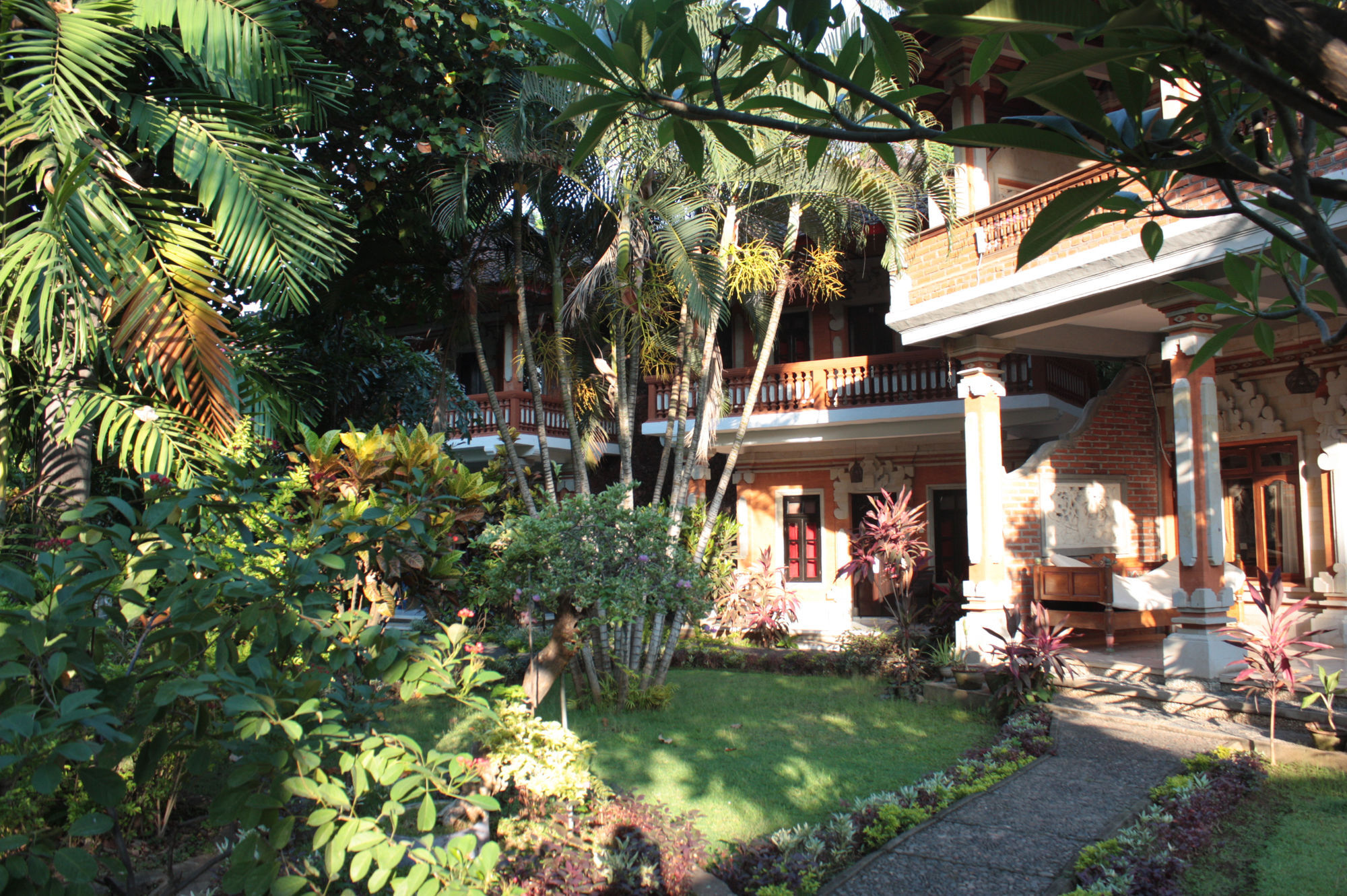 Rambutan Hotel Lovina  Exterior photo