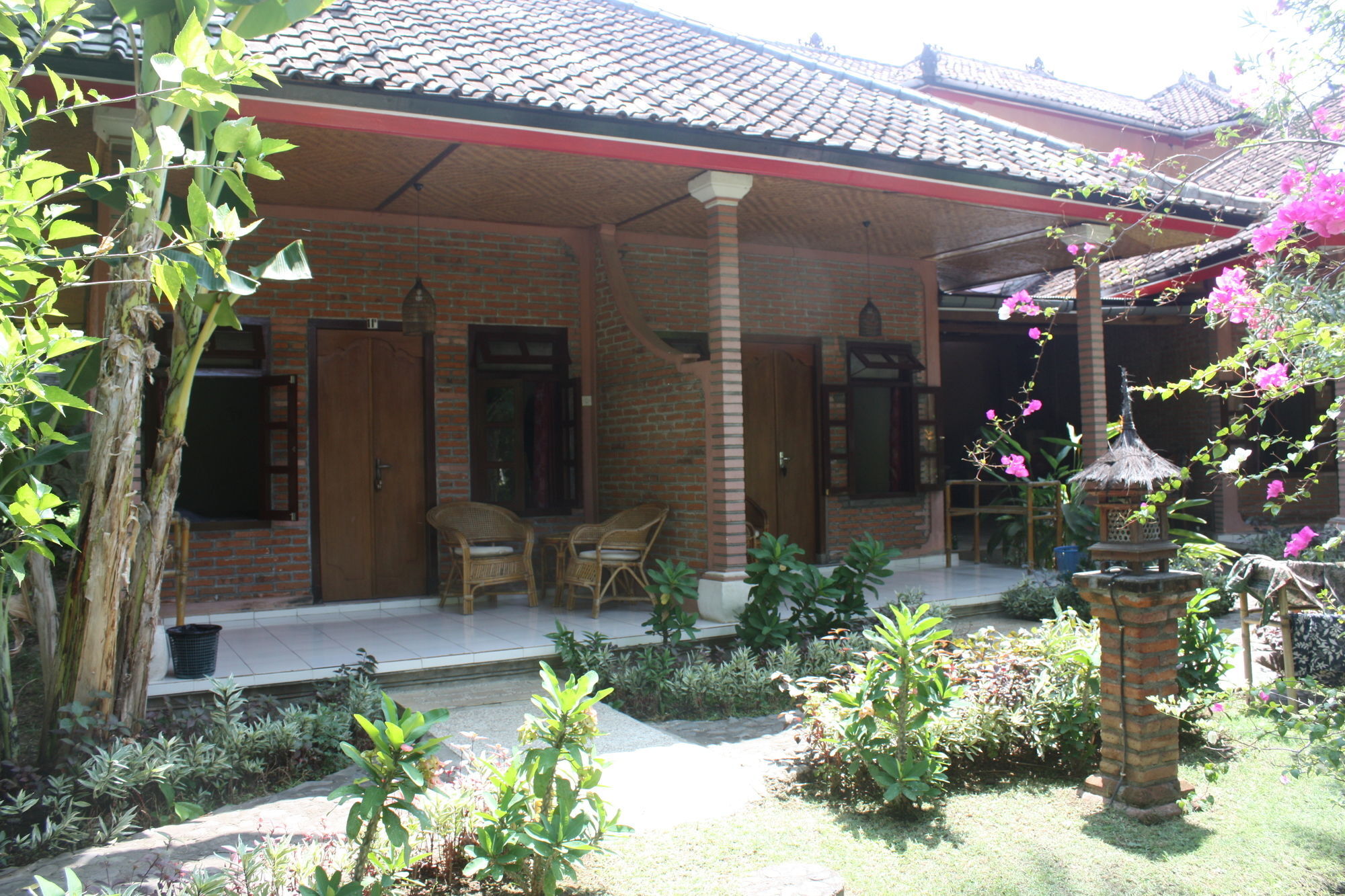 Rambutan Hotel Lovina  Exterior photo